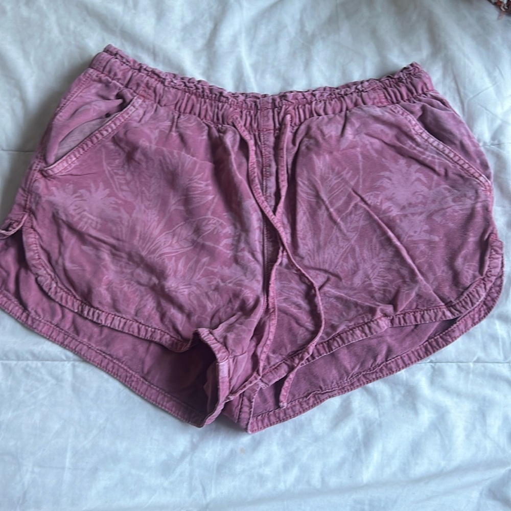 Confyshorts with plans design